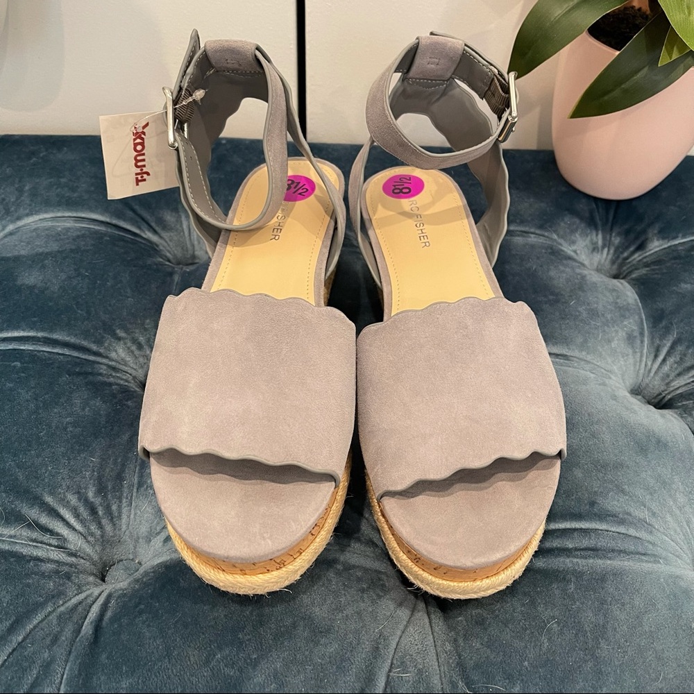 Marc Fisher Espadrille Platforms NWT